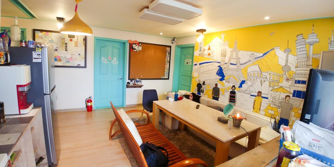 Fun Fun Stay Guesthouse Seúl Exterior foto